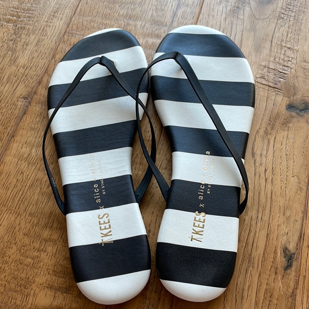 TKEES X Alice & Olivia Striped Black & White Flip Flop Sandals